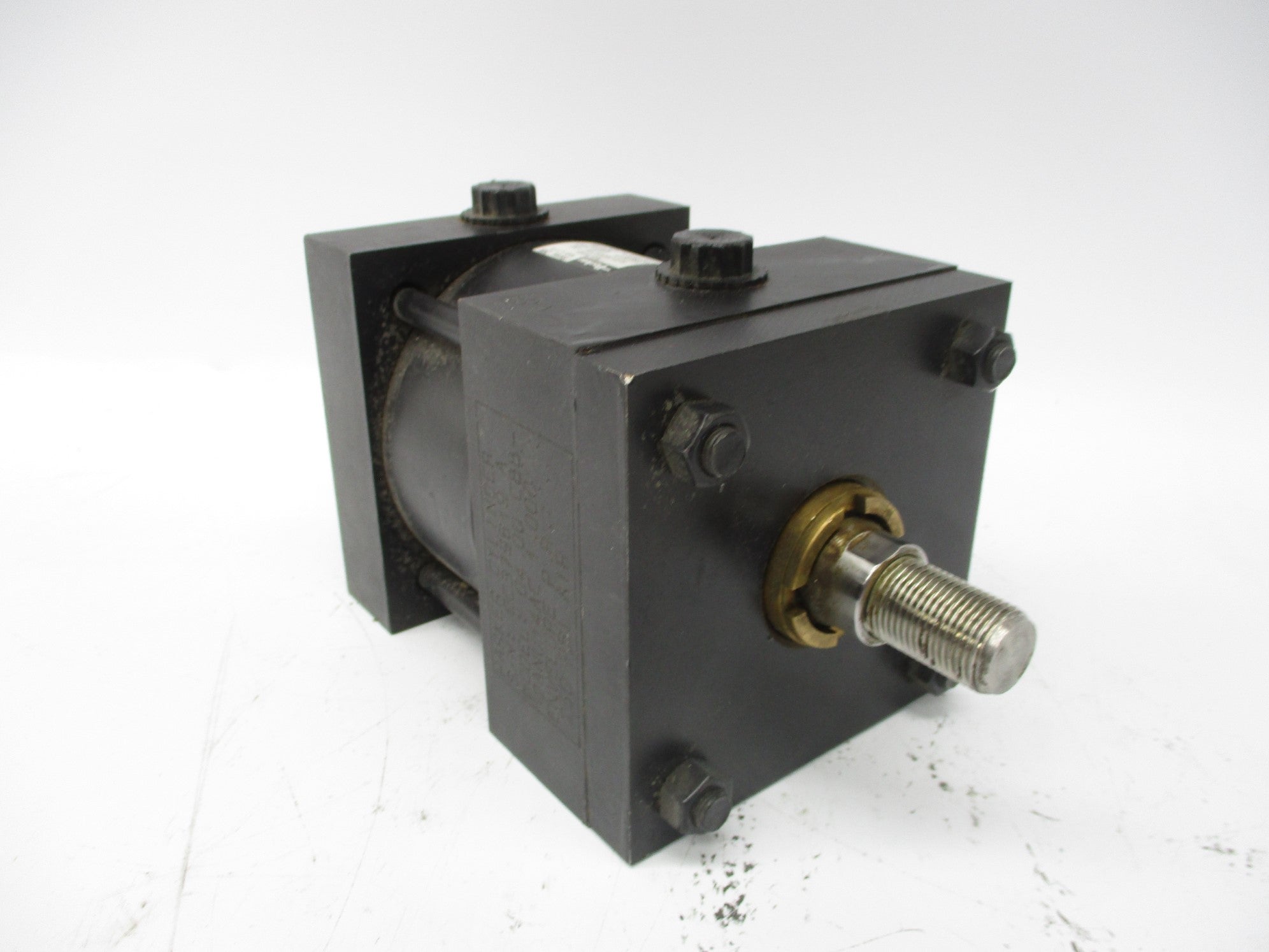 PARKER 04.00CBB2ANU14AC1.000 250PSI NSNP