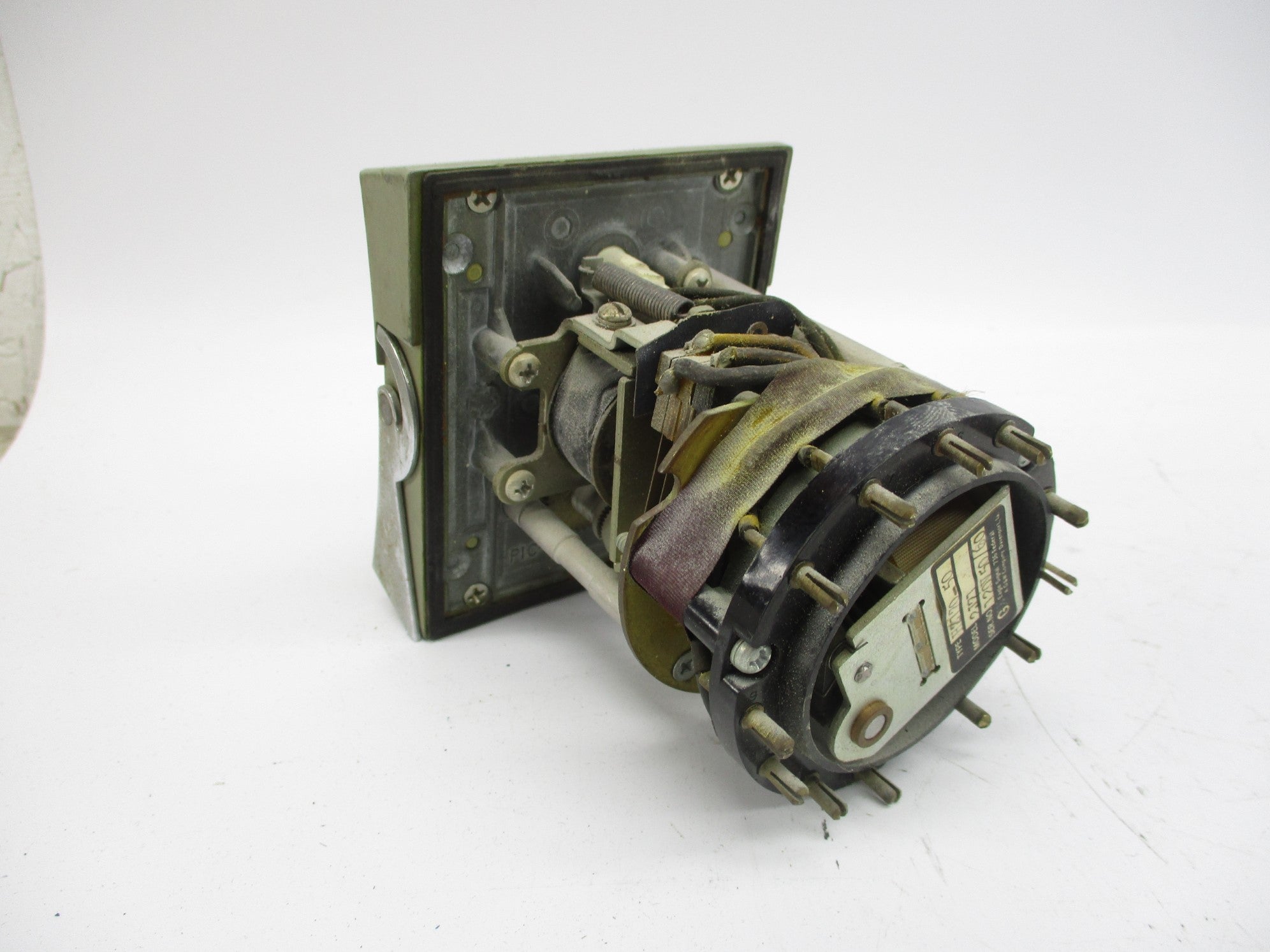 EAGLE SIGNAL HZ172A6 0-40 (AS PICTURED) UNMP