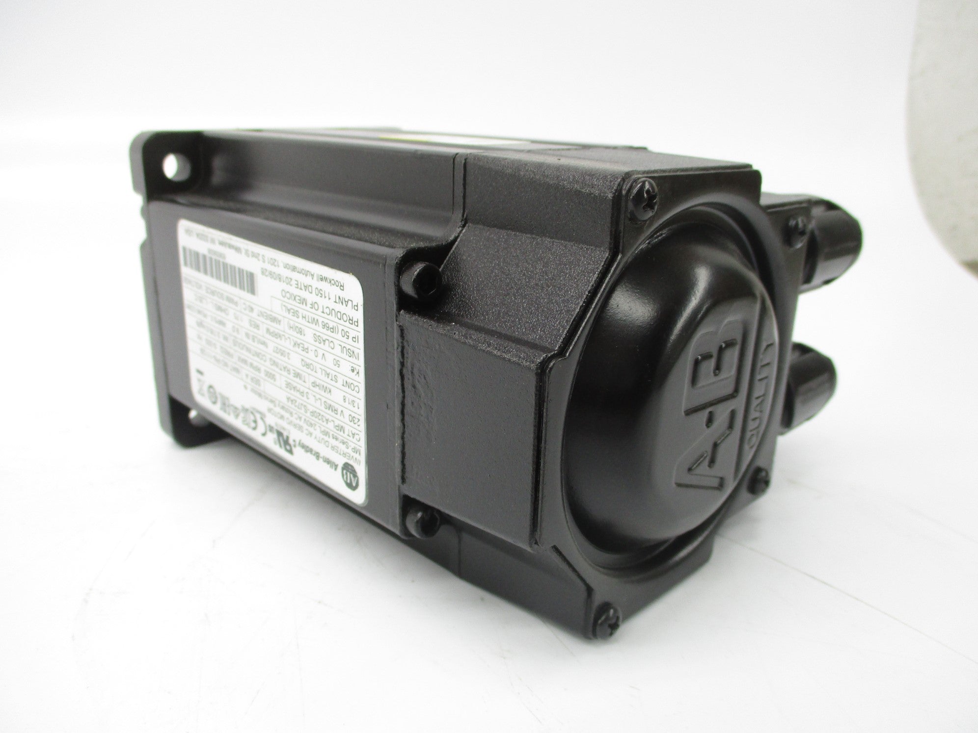 ALLEN BRADLEY MPL-A320P-SJ72AA SER. A NSNP