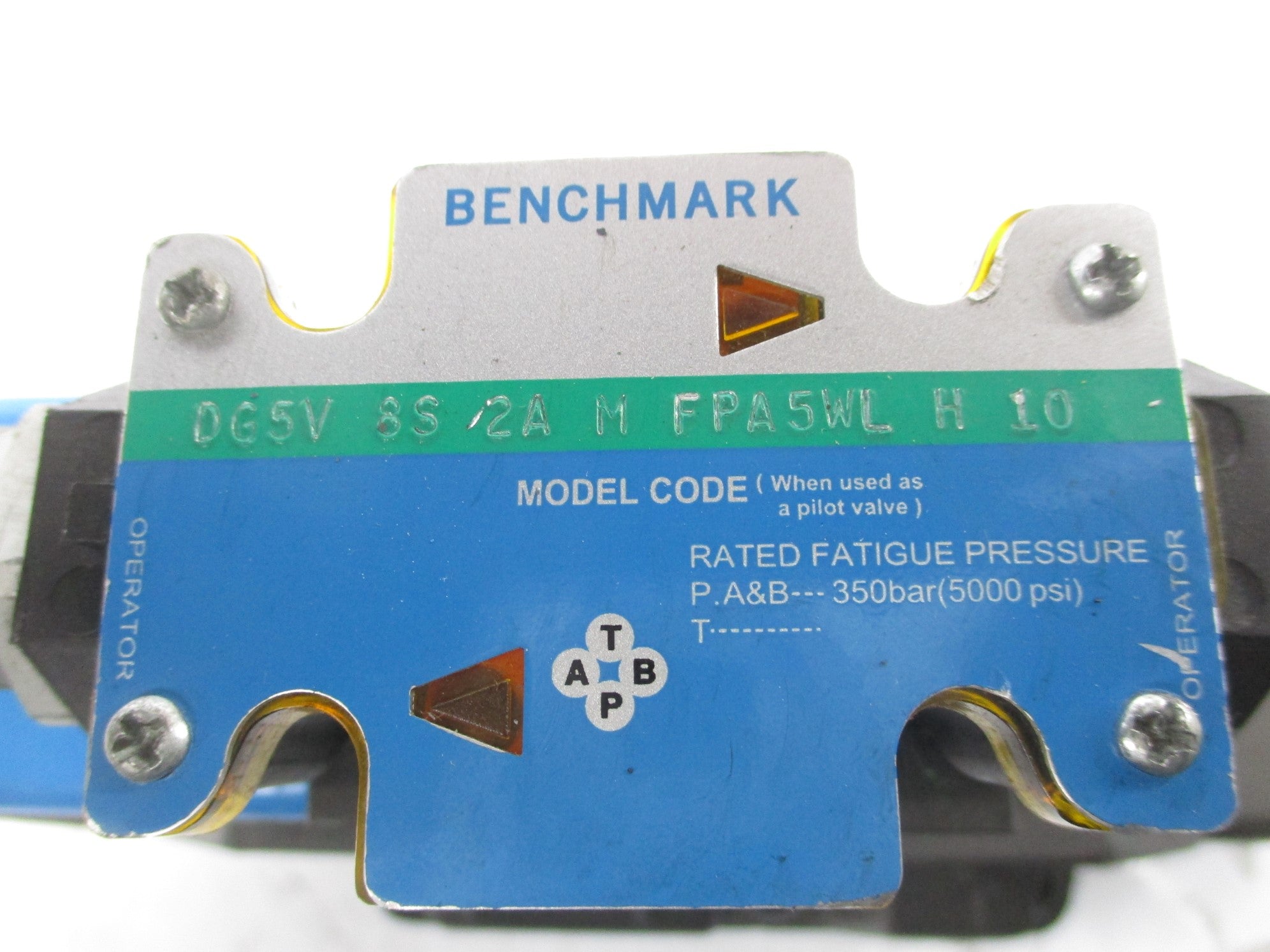 BENCHMARK DG5V8S2AMFPA5WLH10 110V 5000PSI NSNP