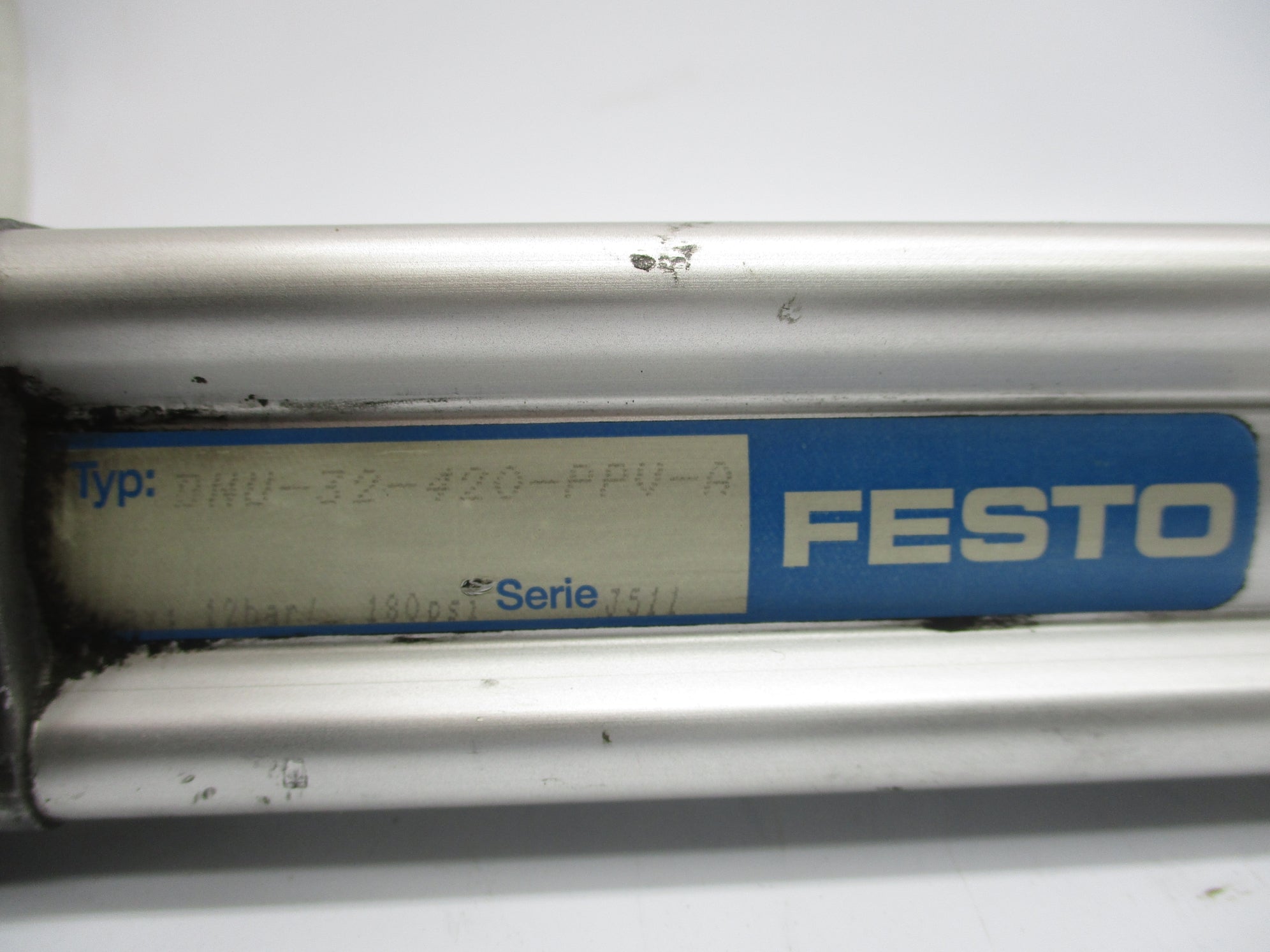 FESTO DNU-32-420-PPV-A 180PSI UNMP