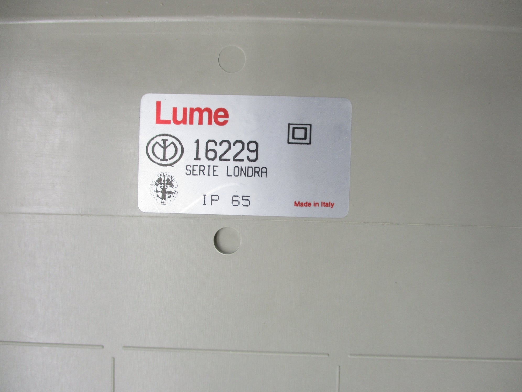 LUME 16229 (AS PICTURED) NSNP