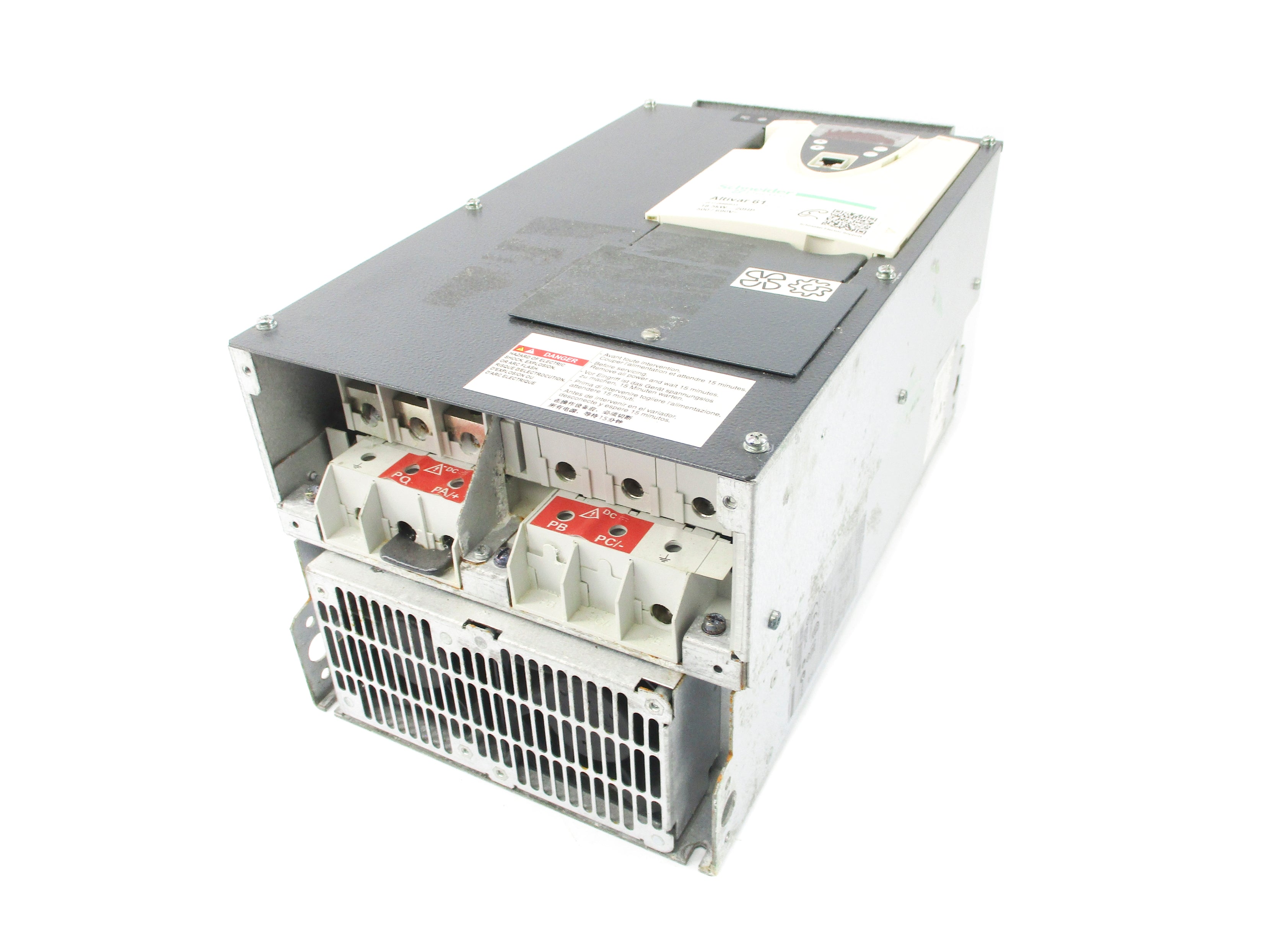 SCHNEIDER ELECTRIC ATV61HD18Y UNMP