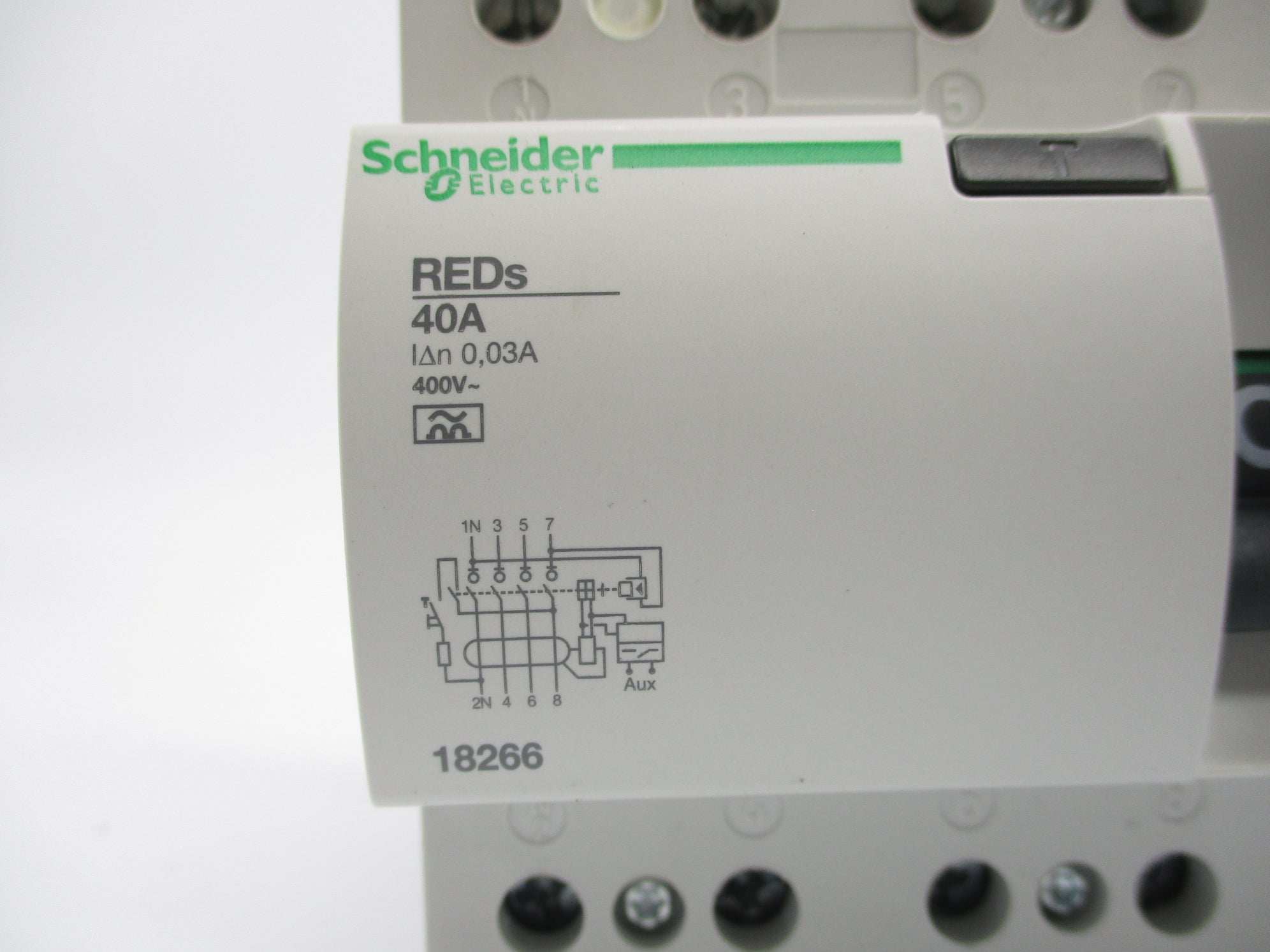 SCHNEIDER ELECTRIC 18266 NSMP