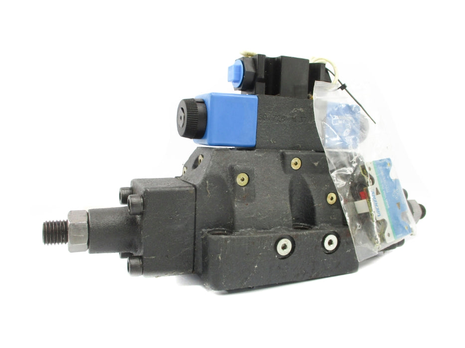 VICKERS DG5V-8-S-6C-1-M-FTWL-B-10 120V 5000PSI (AS PICTURED) UNMP