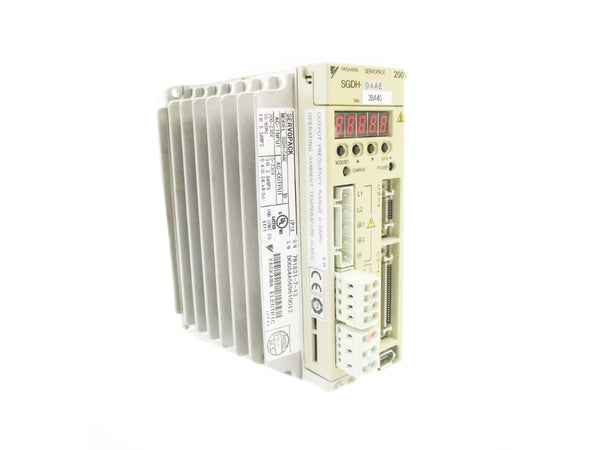 YASKAWA SGDH-04AE UNMP