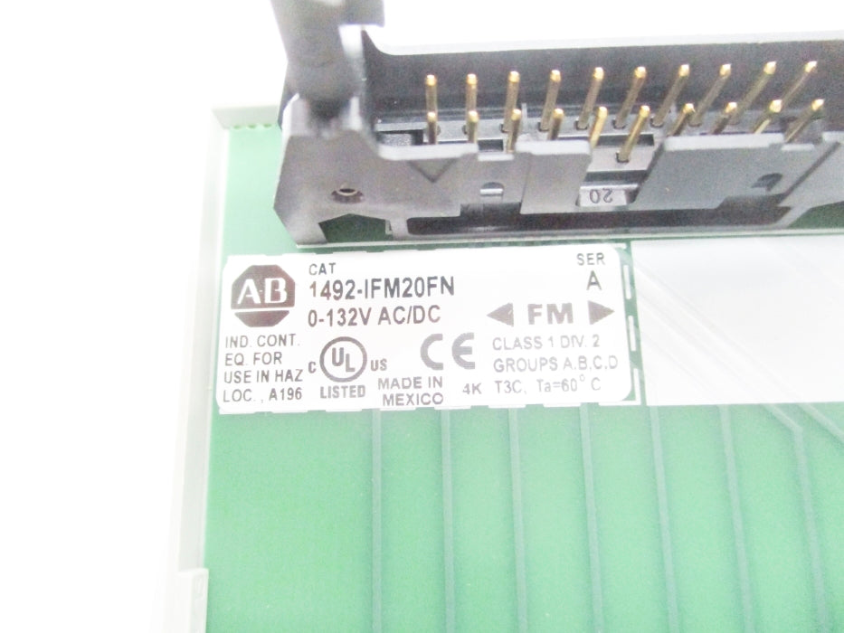 ALLEN BRADLEY 1492-IFM20FN SER. A 0-132VAC/DC (BR/WH) NSMP