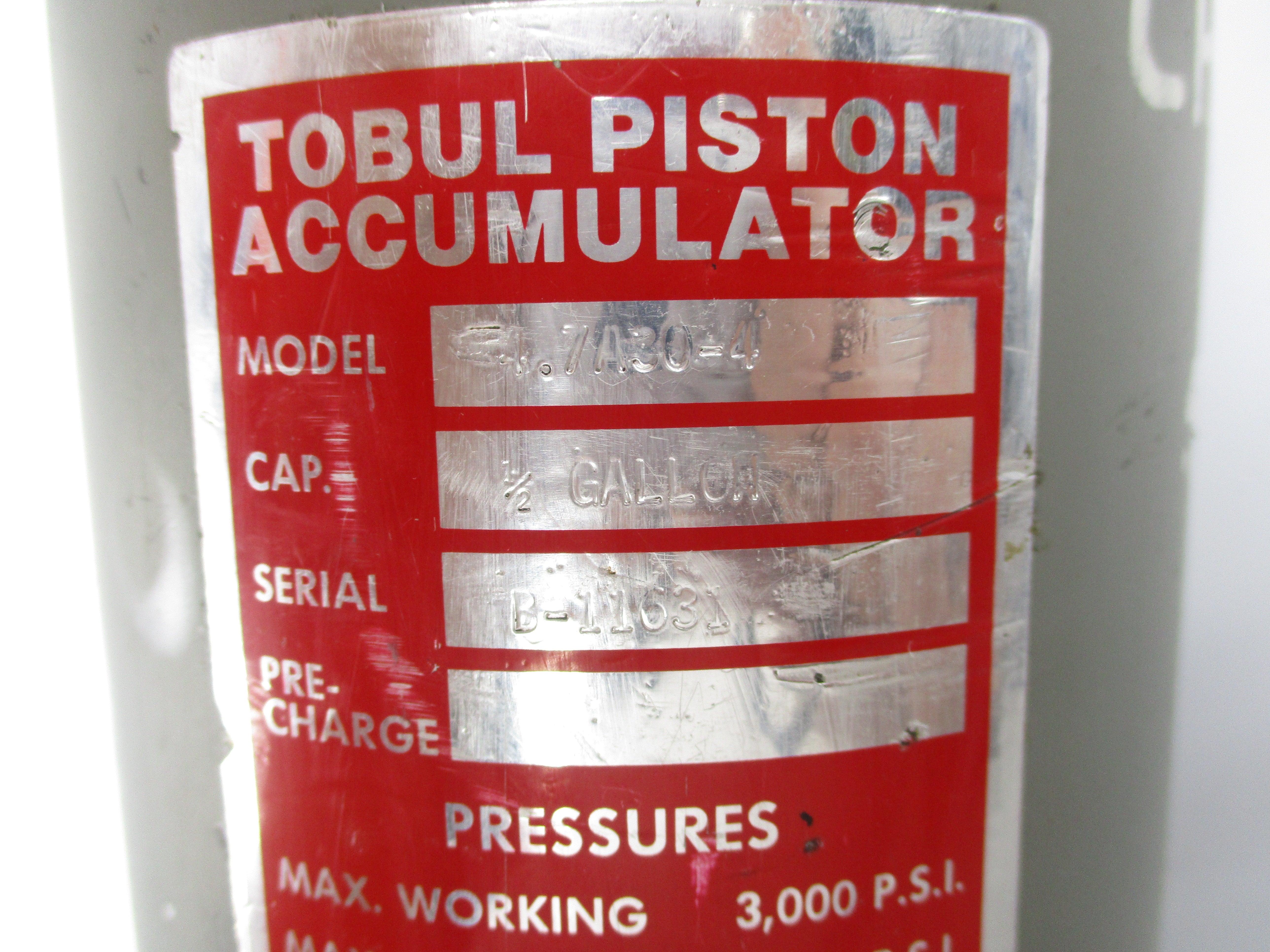 TOBUL 4.7A30-4 3000PSI UNMP
