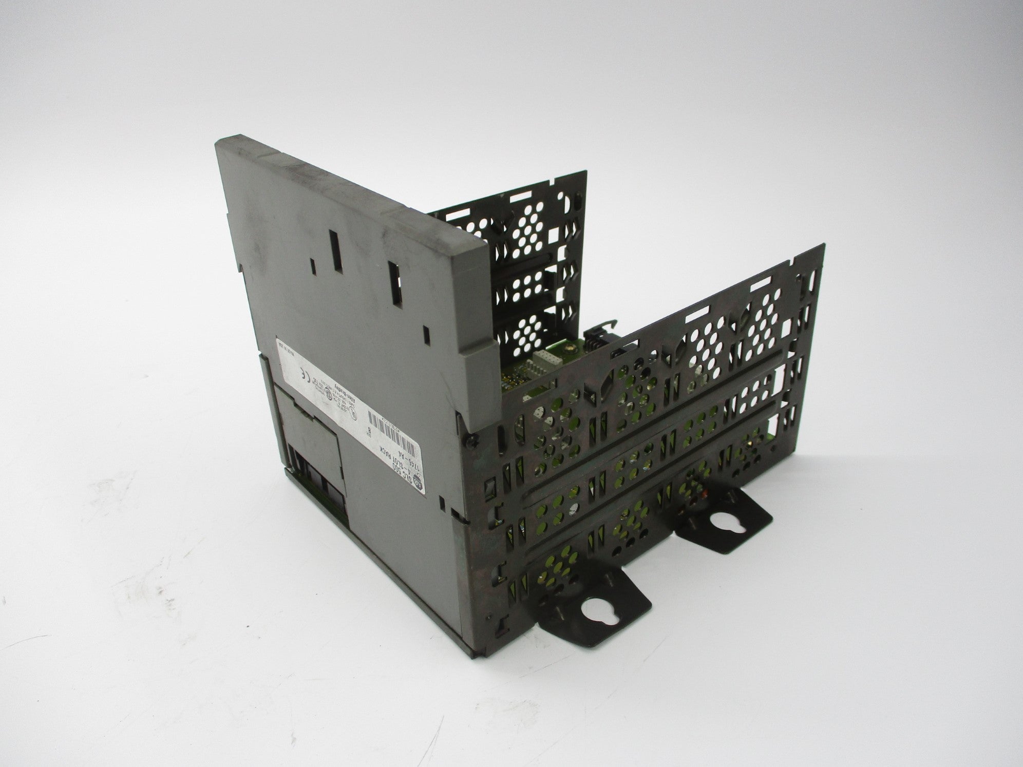 ALLEN BRADLEY 1746-A4 SER. B (AS PICTURED) UNMP
