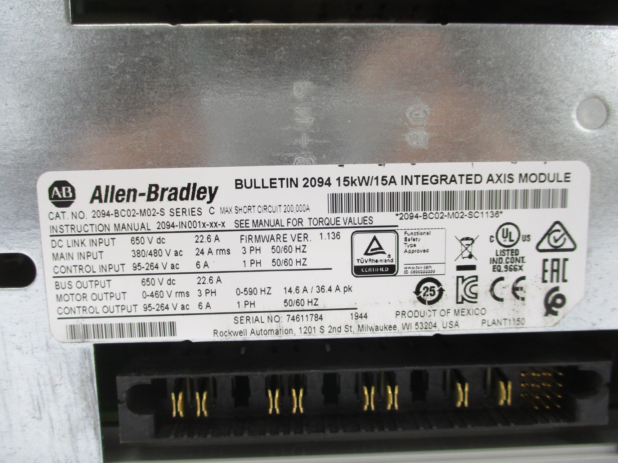 ALLEN BRADLEY 2094-BC02-M02-S SER. C F/W 1.136 NSMP