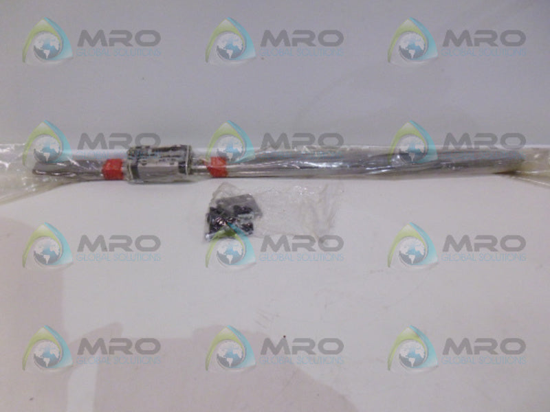 THK SR20W1DDE+600LK LINEAR BEARING * NEW IN ORIGINAL PACKAGE *