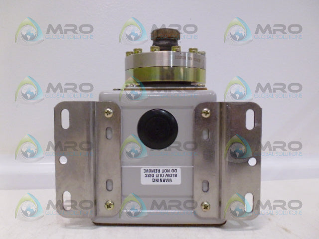 DELTA W2041GG302A PRESSURE SWITCH *NEW NO BOX*