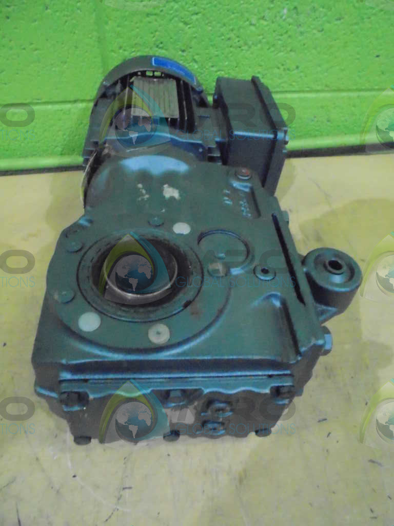 SEW-EURODRIVE DFT71D4 MOTOR W/ SEW-EURODRIVE KA37TD71D4 GEARBOX  *NEW NO BOX*