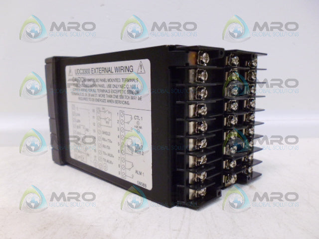 HONEYWELL UDC3300 DC330E-K0-2D0-20-0A0000-20-0 CONTROLLER *NEW IN BOX*