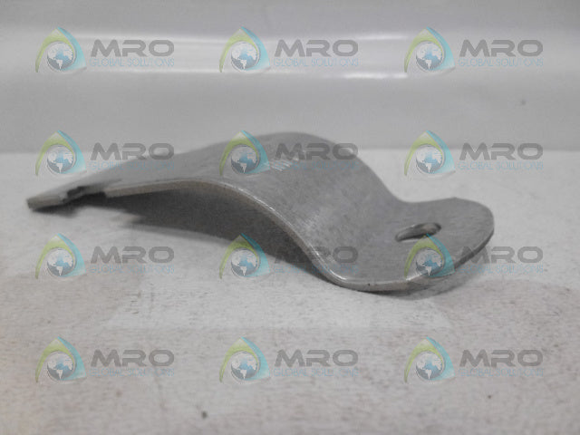 B-LINE B2011 1 1/4" RGD 1 5/8" O.D. CLAMP *NEW NO BOX*