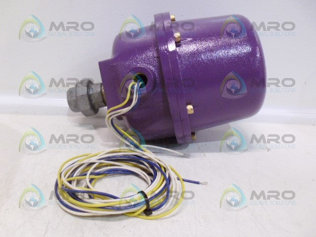 HONEYWELL C7061F 2001 UV FLAME DETECTOR *NEW IN BOX*