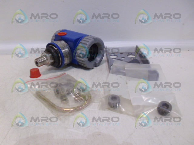 FOXBORO IAP10-T22C1F-M1L1 PRESSURE TRANSMITTER *NEW NO BOX*
