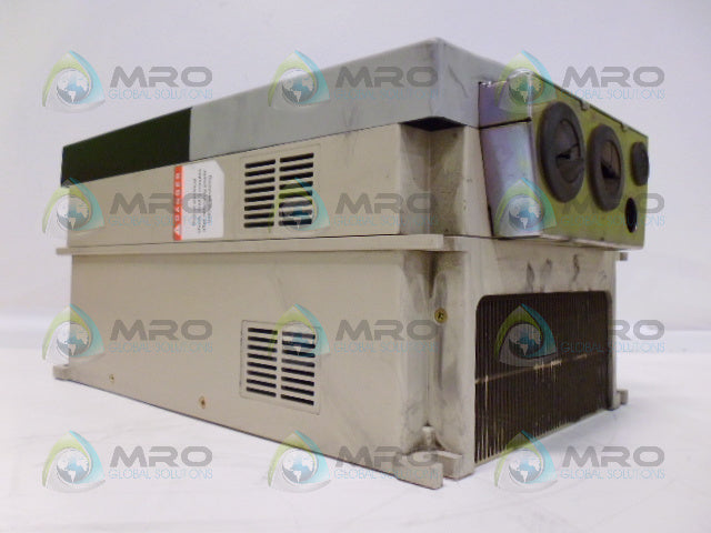 ALLEN BRADLEY POWERFLEX 400 22C-D045A103 SER A AC DRIVE *USED*