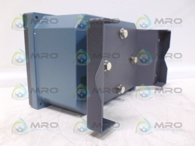 FOXBORO 870ITEC-AYFNZ-7 CONDUCTIVITY TRANSMITTER *NEW IN BOX*
