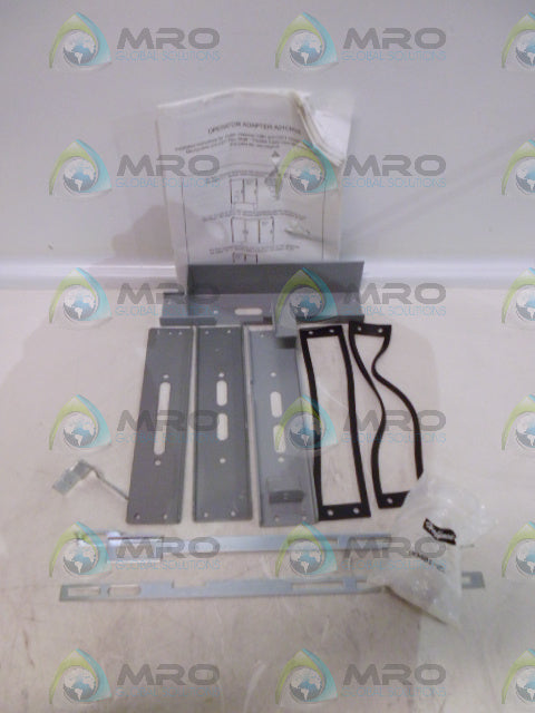 HOFFMAN A21CHVA OPERATOR ADAPTOR *NEW IN BOX*