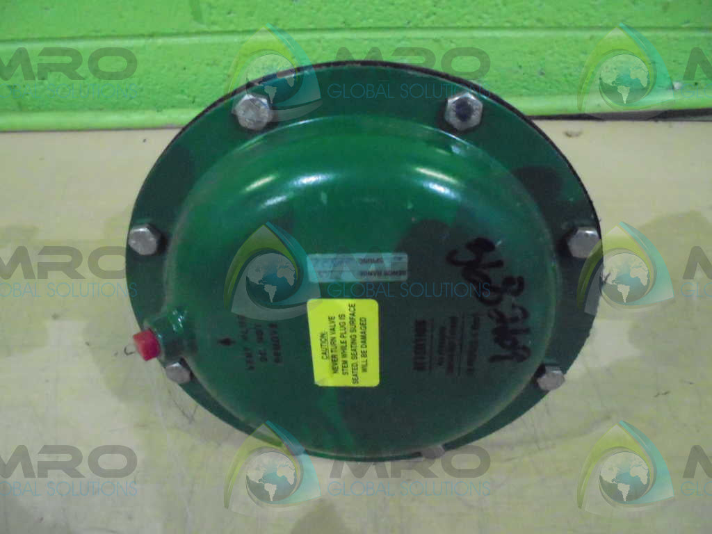 FISHER 32.24588 VALVE  *NEW NO BOX*