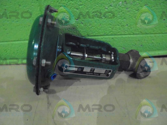 FISHER 32.24588 VALVE  *NEW NO BOX*
