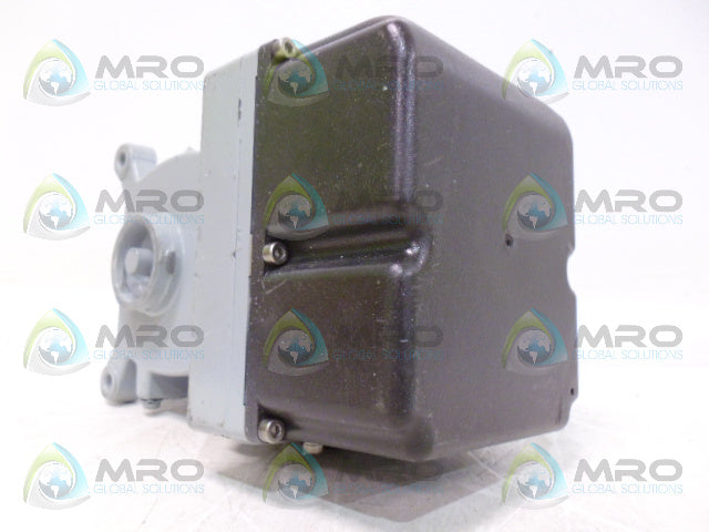 DRESSER SV12-21123111 DIGITAL VALVE POSITIONER *USED*