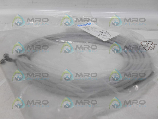 FESTO KMYZ-3-24-5-LED-PUR-B PLUG SOCKET *NEW IN FACTORY BAG*