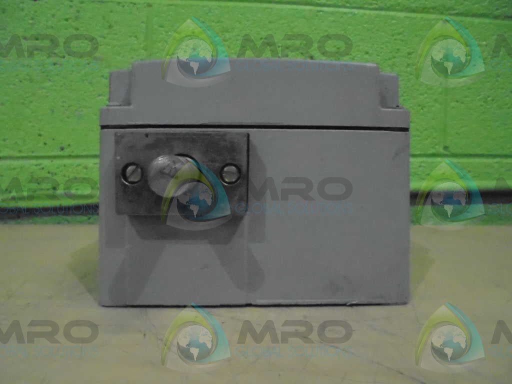 GENERAL ELECTRIC 1C9445 W/B400AB LIMIT SWITCH 600 VOLTS *NEW NO BOX*