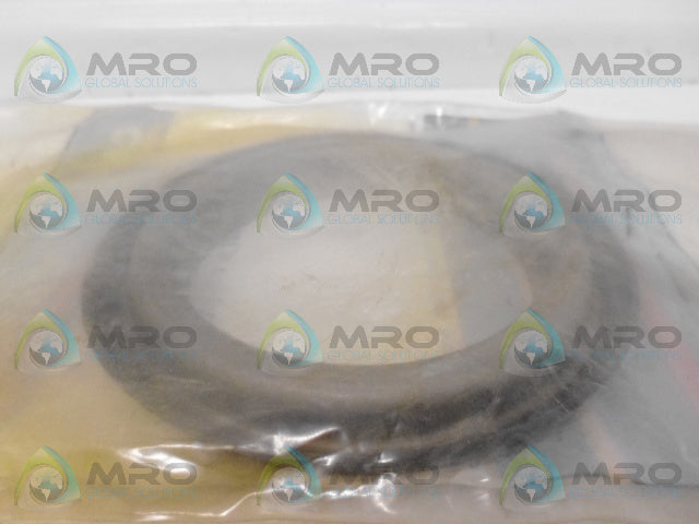 CASE 61449 OIL SEAL *NEW IN FACTORY BAG*