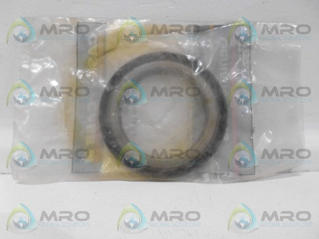 CASE 61449 OIL SEAL *NEW IN FACTORY BAG*
