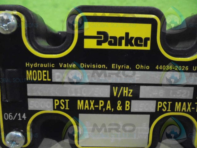 PARKER D1VW004CNYCE  4WAY DUAL VALVE SOLENOID *NEW IN BOX*