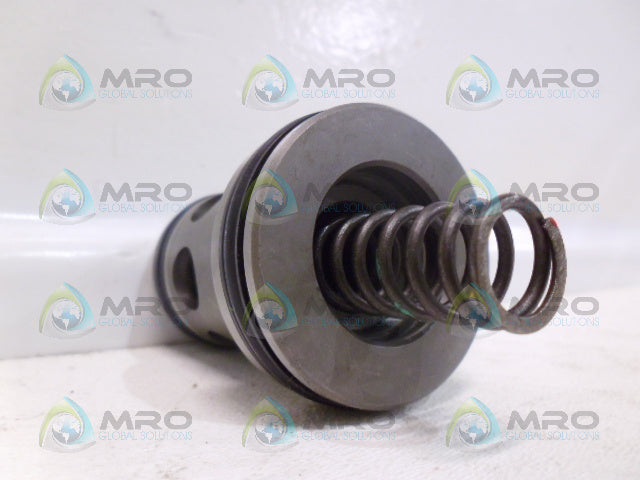 VICKERS CVI25D105VM40 CARTRIDGE VALVE *NEW IN BOX*
