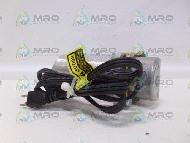 JOHN DEERE RE313366 TANK HEATER *NEW IN BOX*