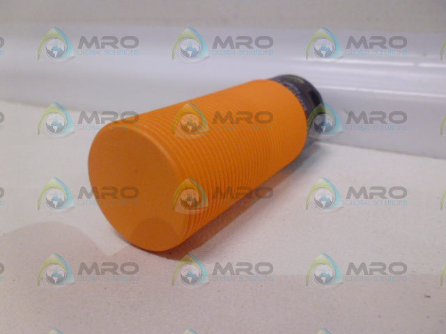 IFM EFECTOR KN5122 LEVEL SENSOR *NEW IN BOX*
