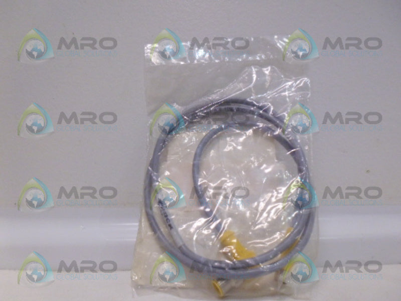 TURCK PKGC4M-1-WS4.4T/S824 HYBRID MOLDED CORDSET *NEW IN FACTORY BAG*
