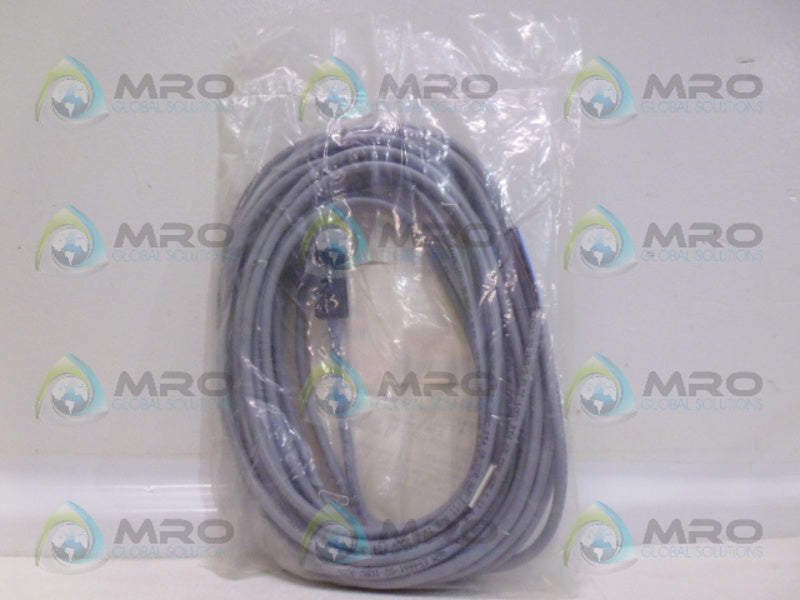 TURCK TC8S 2-L829-10M DIN VALVE PLUGS *NEW IN FACTORY BAG*