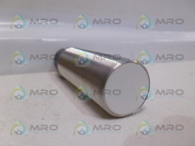 IFM EFECTOR IG0344 INDUCTIVE PROXIMITY SENSOR *NEW IN BOX*