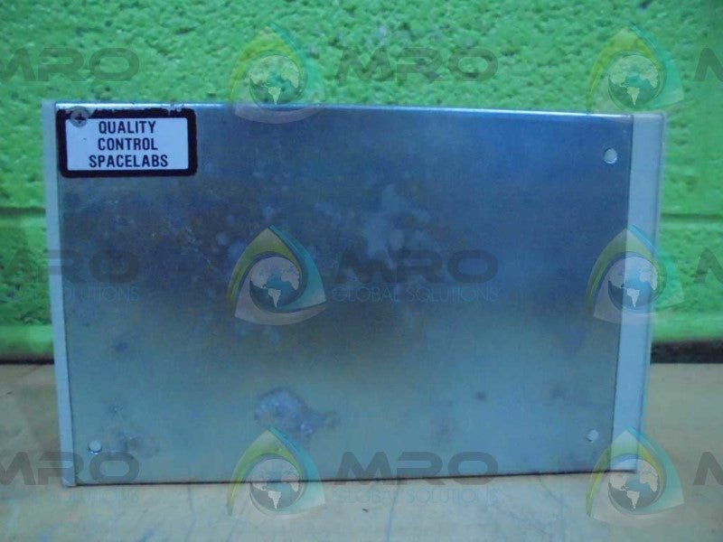 SPACE LABS 90402 V1.06.05 MODULE RACK *USED*