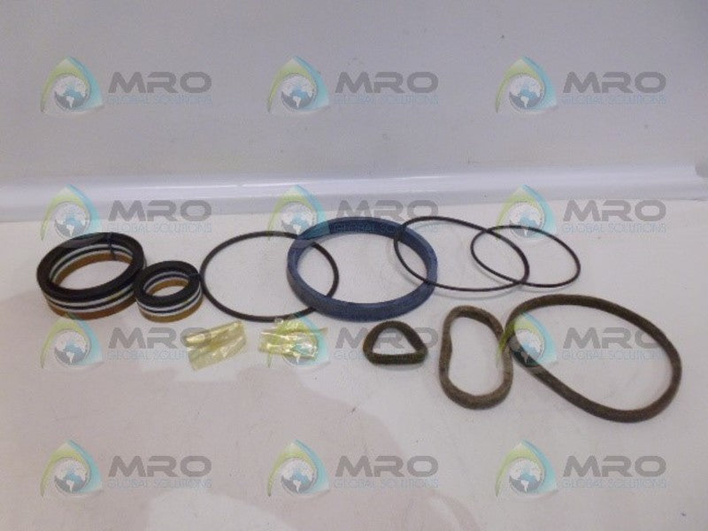 CLARK 1811159 REPAIR KIT *NEW IN BOX*
