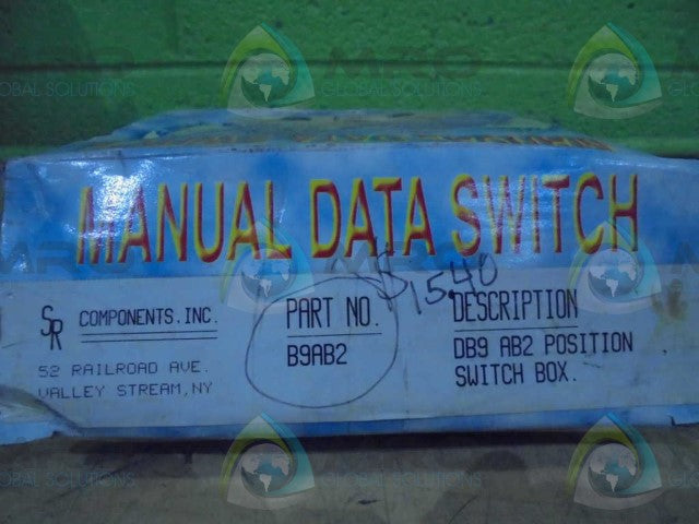 S.R. COMPONETS INC. B9AB2 *NEW IN BOX*