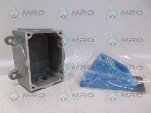 MELTRIC 61-6A053-080-34 DSN60 ANGLE BOX *NEW IN BOX*