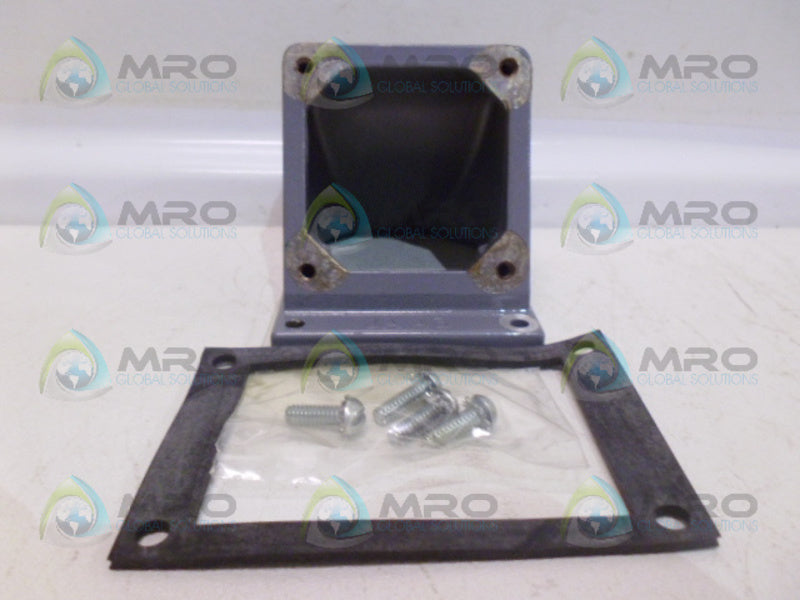 THOMAS & BETTS JAA3 ADAPTER NSMP