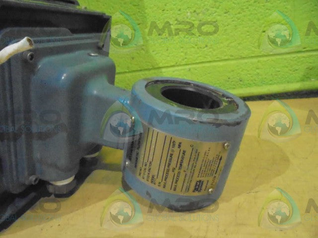 ROSEMOUNT 8722TA03 MAGNETIC FLOW TRANSMITTER w/ ROSEMOUNT 8711RRE020T1 *USED*