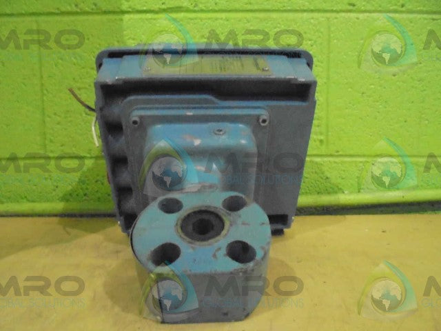 ROSEMOUNT 8722 TA03 MAGNETIC FLOW TRANSMITTER w/ ROSEMOUNT 8711 RRE005T1 *USED*