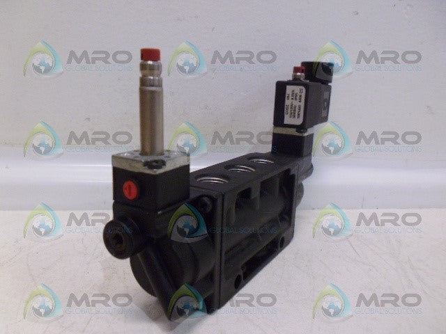 BOSTON GEAR EK71EA00 4-WAY MANUAL AIR CONTROL VALVE (AS PICTURED) *NEW NO BOX*