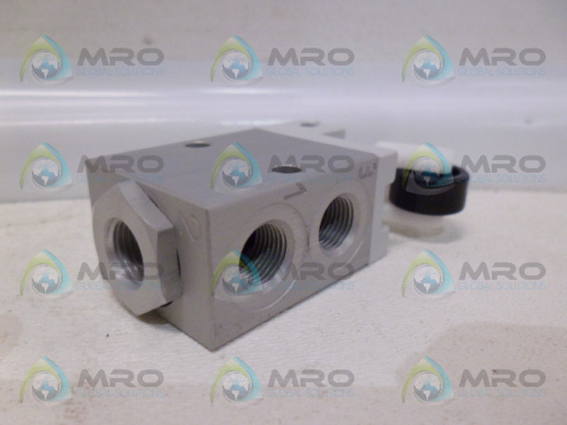 PARKER PA10272 VALVE *NEW NO BOX*