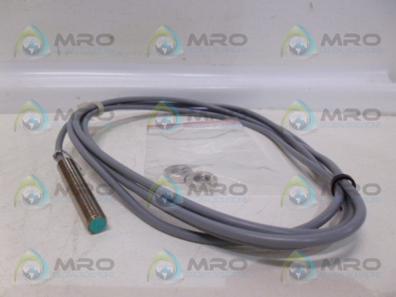 PEPPERL+FUCHS NBB1.5-8GM50-E2 82742 S PROXIMITY SENSOR *NEW NO BOX*