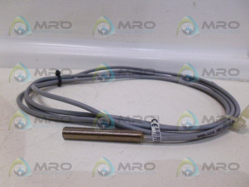 PEPPERL+FUCHS NBB1.5-8GM50-E2 82742 S PROXIMITY SENSOR *NEW NO BOX*