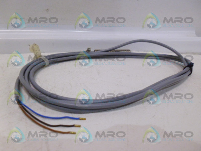 PEPPERL+FUCHS NBB1.5-8GM50-E2 82742 S PROXIMITY SENSOR *NEW NO BOX*